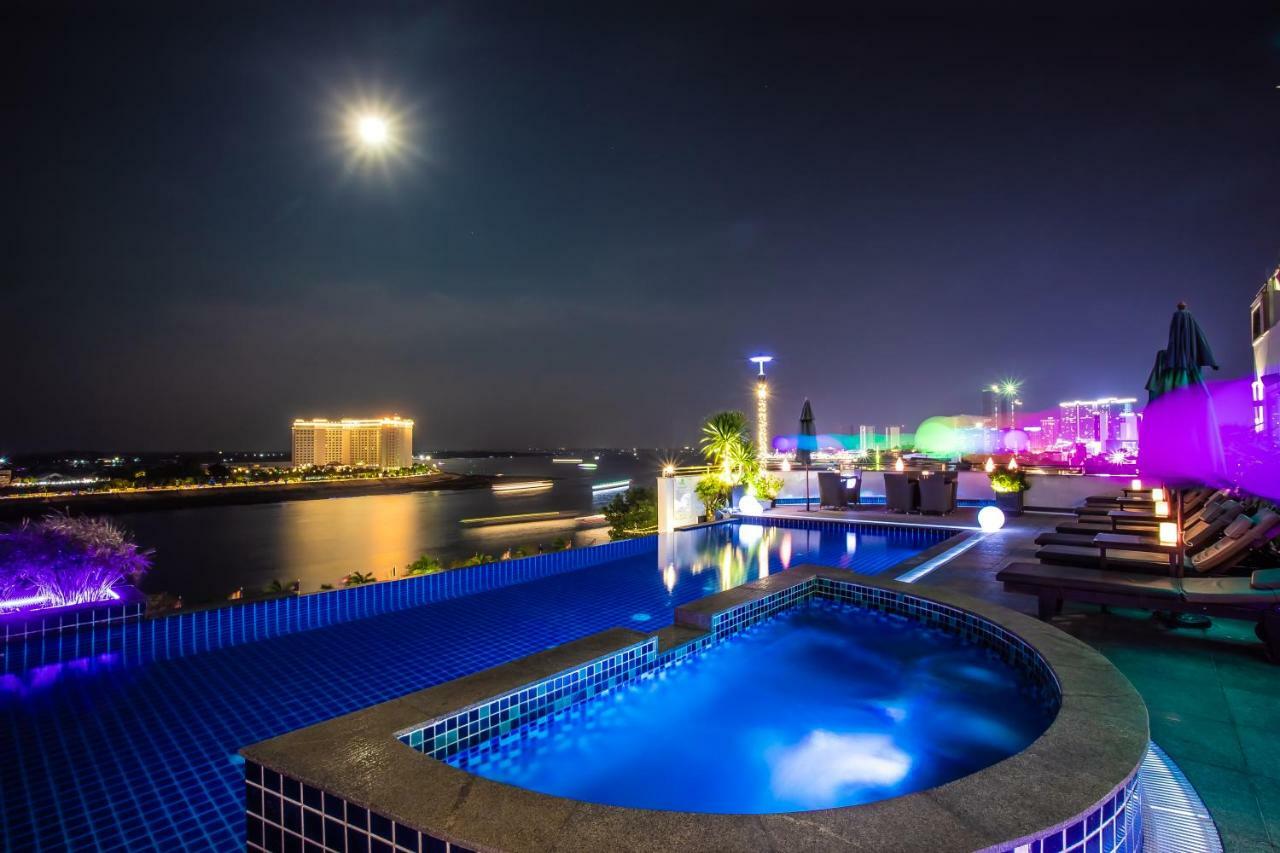 Harmony Phnom Penh Hotel Bagian luar foto