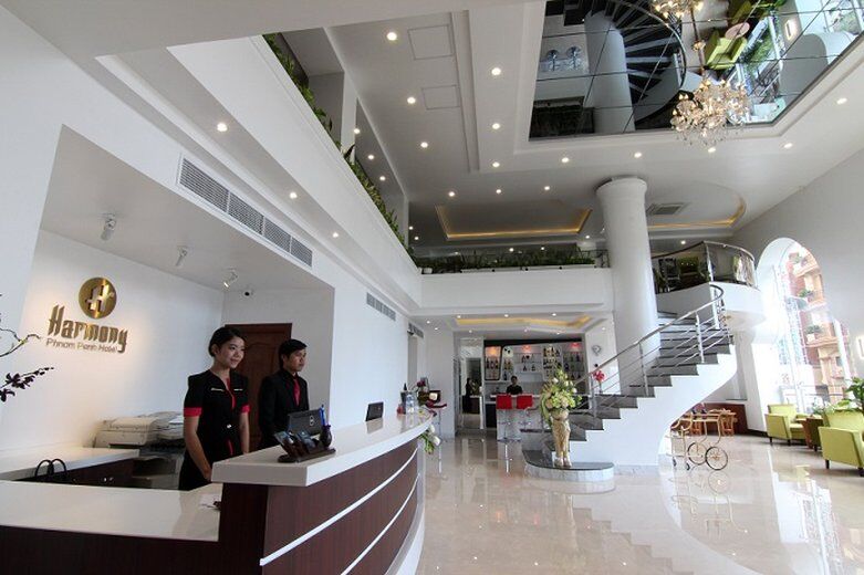 Harmony Phnom Penh Hotel Bagian luar foto